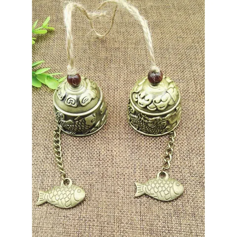 

1Pcs Vintage Dragon Fish Pattern Car Hanging Decoration Metal Wind Chimes Cool Dream Catcher Home Decor Garden Bell Pendants 25