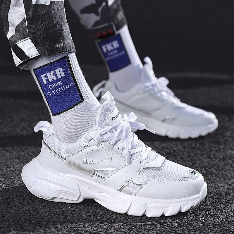 Skup 2019 New Mesh moda męska Casual lekkie wygodne buty lac up mężczyźni oddychające buty do chodzenia buty outdoorowe