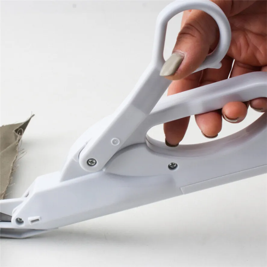

New Mini Portable Sewing Scissors 1PC Handheld Sewing Machines Multipurpose Electric Automatic Scissors 0606#30
