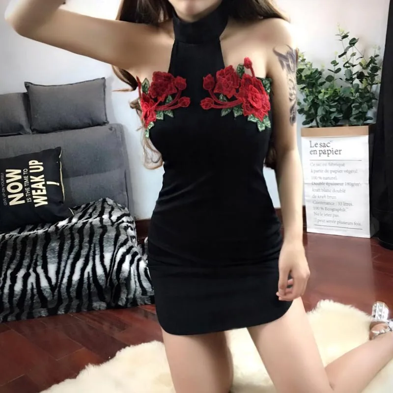 New Sexy Halter Side Opening Halter Embroidery Thin Package Hip dress