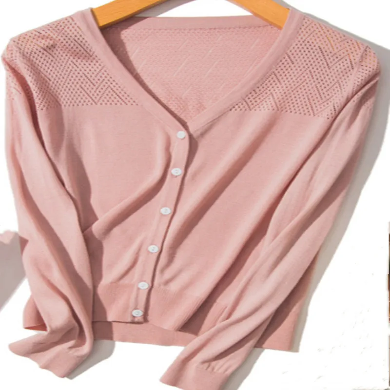 2018 - Summer new women's short sweater Slim V-neck fashion wild sweater--Shipping 2018 - Summer new women's short sweater Slim V-neck fashion wild sweater--Shipping