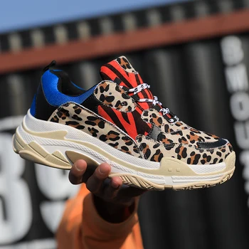 

New Comfortable Non-slip Soft Mesh Men Shoes Male Athletic Breathable Footwear Running Shoes Male Gym Sneakers Hombre Sapatos