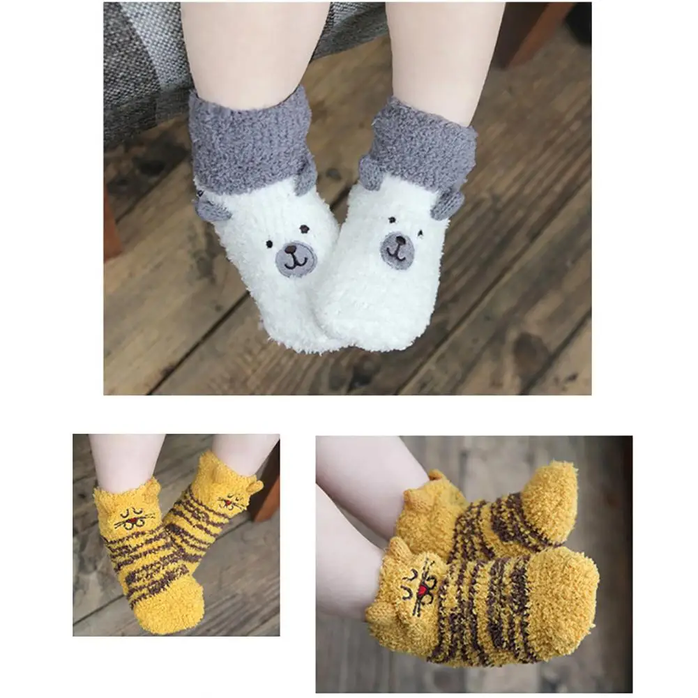 Милые рождественские носки для маленьких мальчиков и девочек 0-3 лет, милые коралловые детские носочки с рисунками животных на осень-зиму
