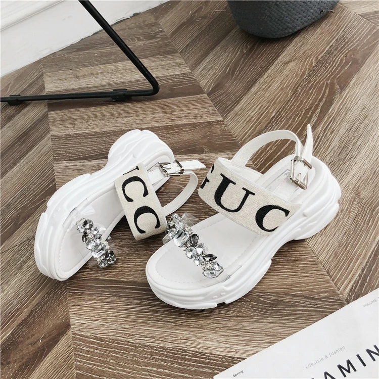 

Luxury Designer Crystal Wedges Chunky Heels Brand Women Sandals Summer Platform Beach Shoes High Heeled black white sandalias