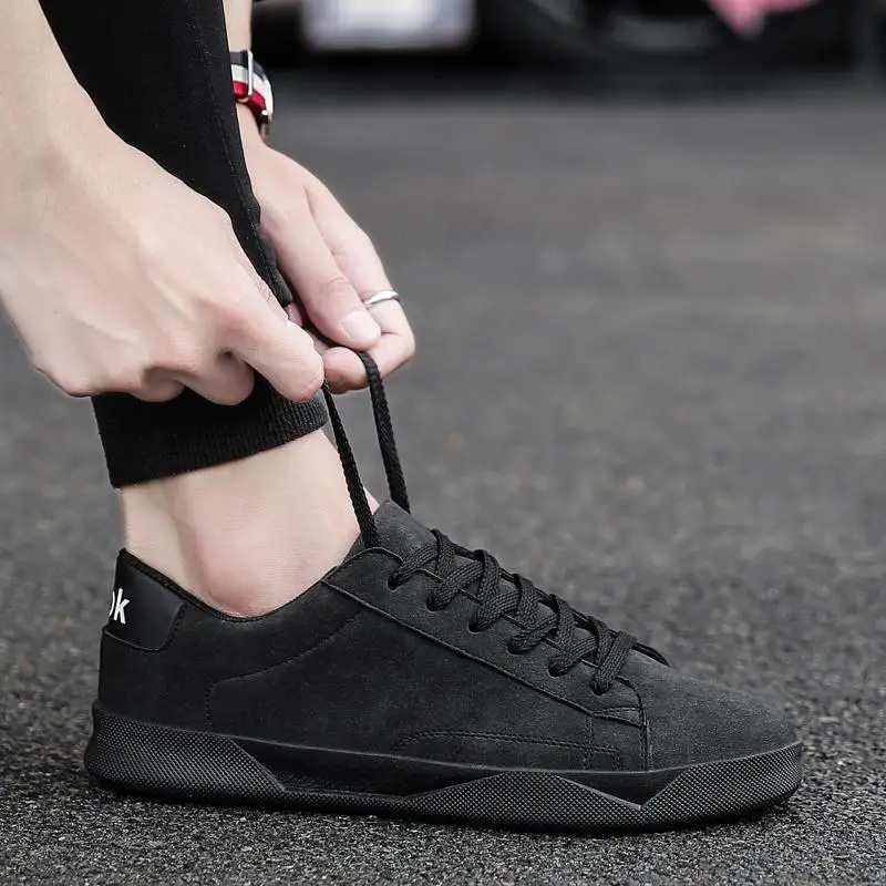 

Sewing Spring Autumn Casual Vulcanize Shoes for Men Fashion Low Designer Sneakers Solid Microfiber Casual Lace Up Casual Shoes