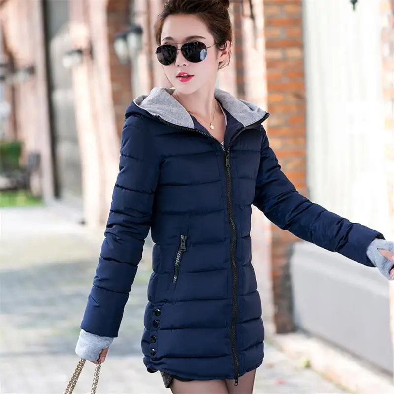 

2017 Women Warm Winter Coats Light Long Coats Portable Hooded Parka Female Fashion Slim Solid Down Jackets Plus Size