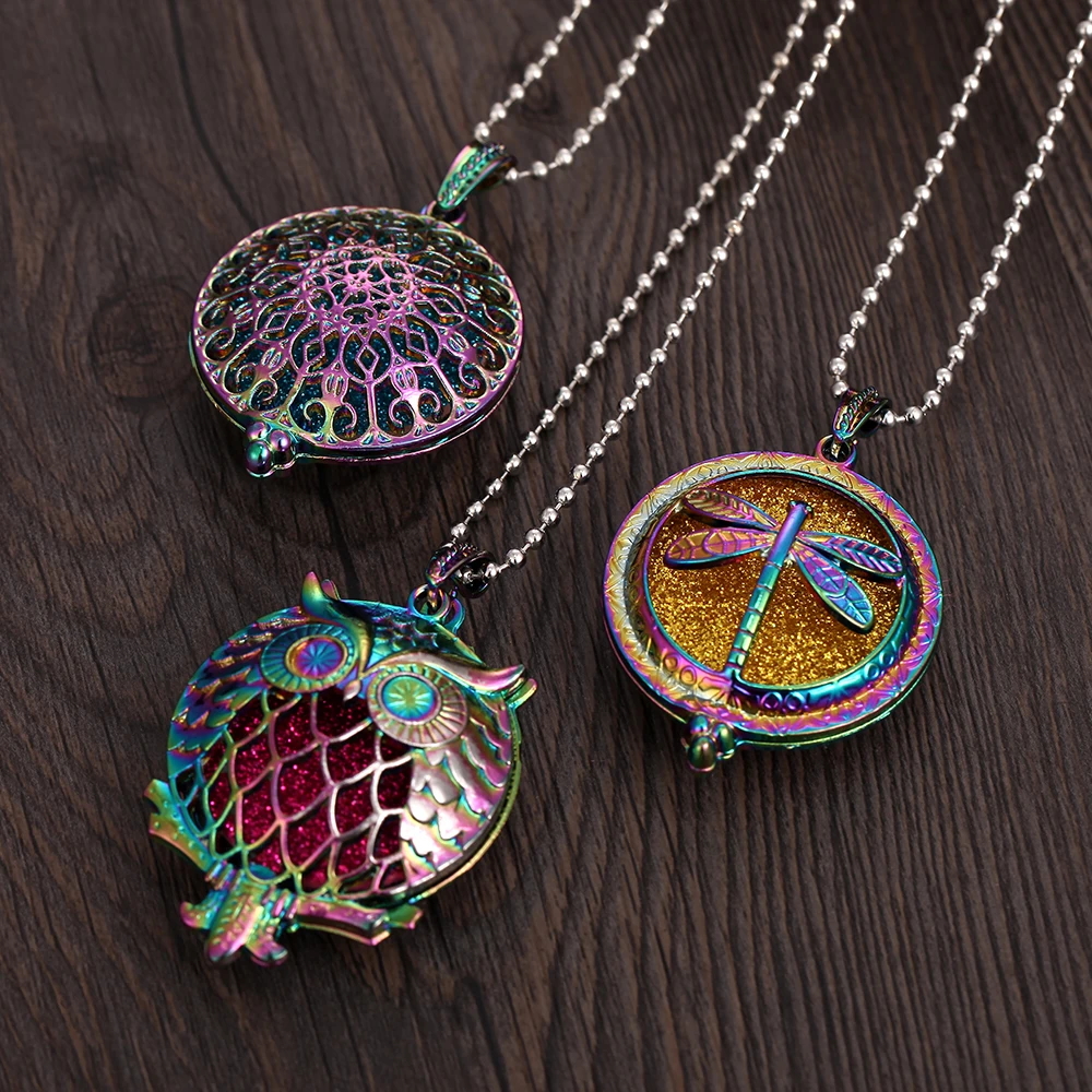 

2019 New Diffuser Necklace Vintage Colored Silver Tree of Life Perfume Lockets Essential Oil Aromatherapy Pendant Necklace