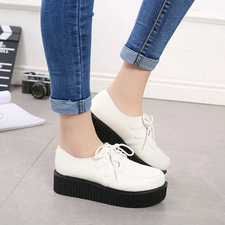 4509076943_850942568