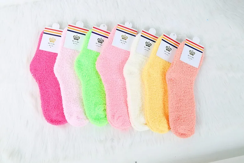 Pure Color Women Socks Thermal Coral Fleece Floor Socks Plush Soft Candy Color Towel Sock 2016 New Female Thick Warm Clothing (19)
