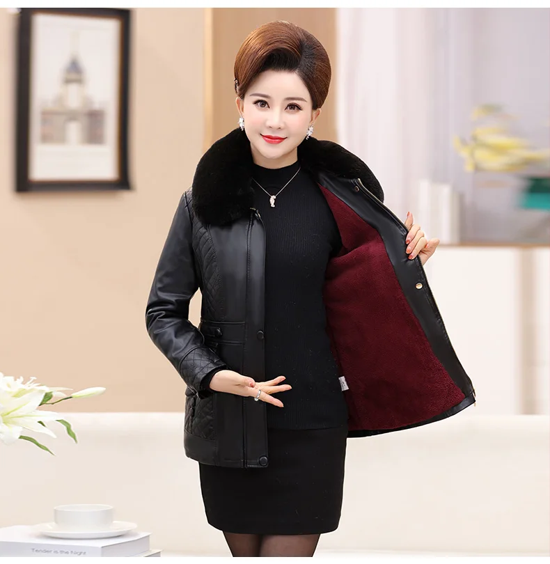 Middle Aged Women Winter Leather Jacket Short Padded Coat Artificial Fur Collar Jackets For Old Women Winter Coat 2018 New CH741 (8)
