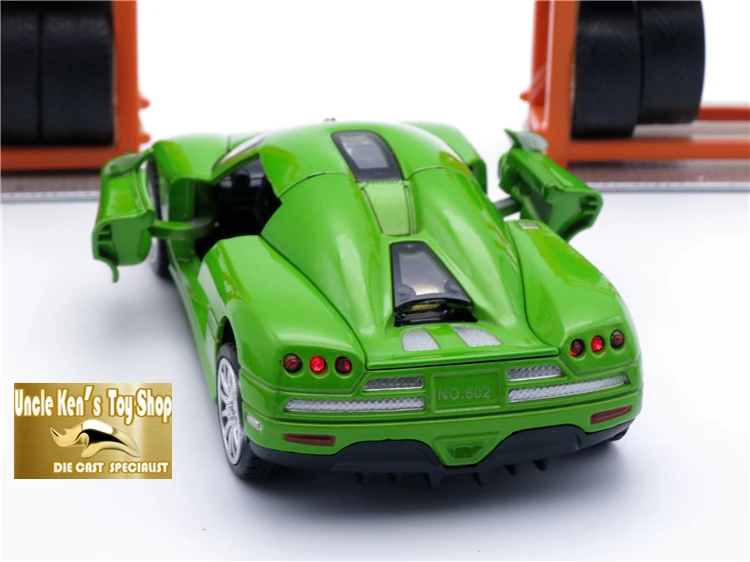 Литой автомобиль Koenigsegg литые игрушки для мальчиков/детей коллекция в подарок с