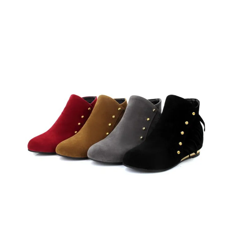 booties with tassel zipper