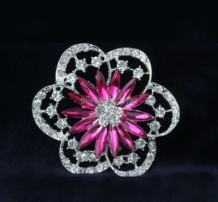 

2017 Fashion Vintage Delicate Rhinestone Brooch Bauhinia Acrylic Corsage Personality Multicolor Corsage Pin Cape Buckle Female