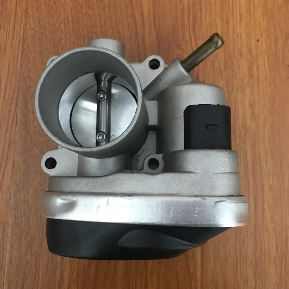

Корпус дроссельной заслонки для Seat Cordoba Skoda Fabia VW Golf Polo 1,2 1,4