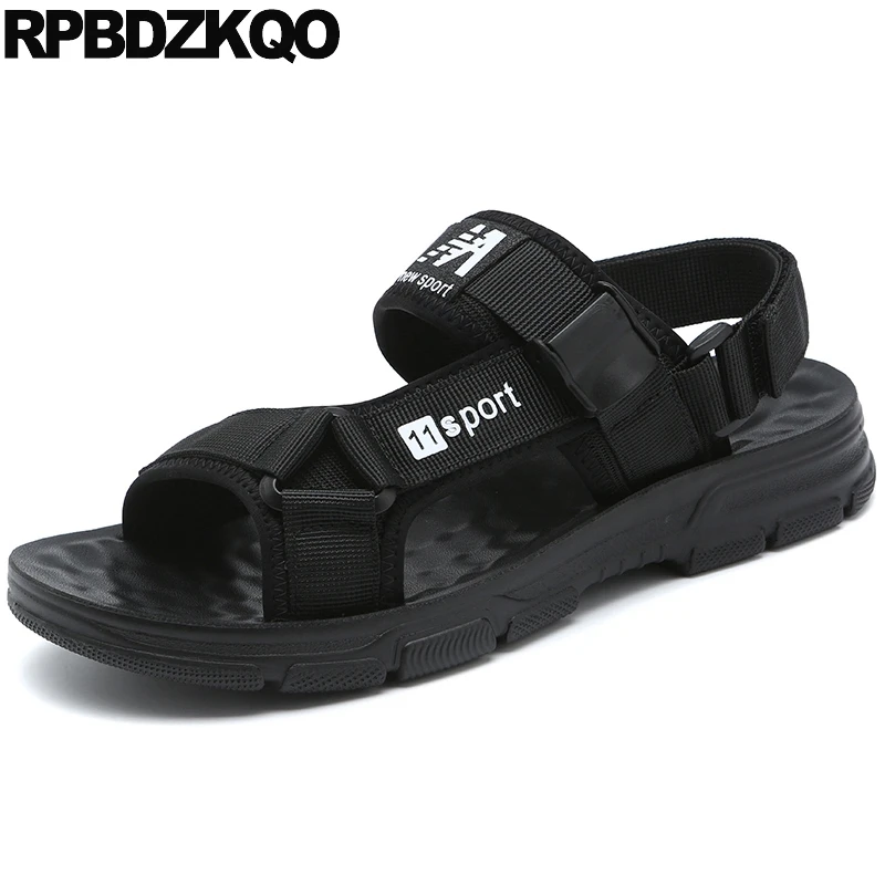 

roman famous brand flat black sport men gladiator sandals summer sneakers beach casual waterproof designer mesh shoes outdoor