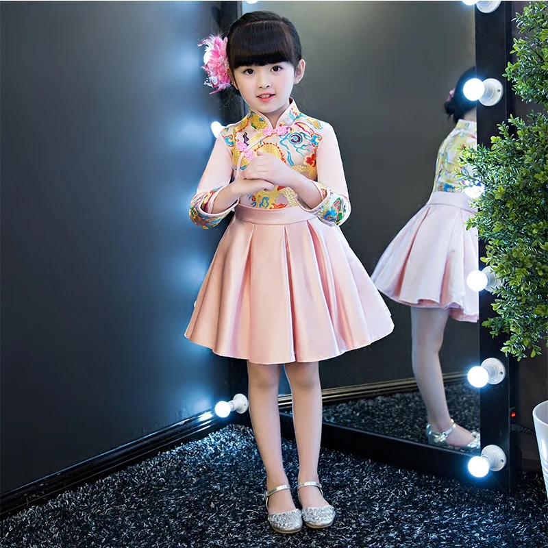 

2017 Autumn Winter New Thick Warm Children Girls Princess Party Dress Sweet Pink Color Beautiful Pattern Birthday Costume Dress