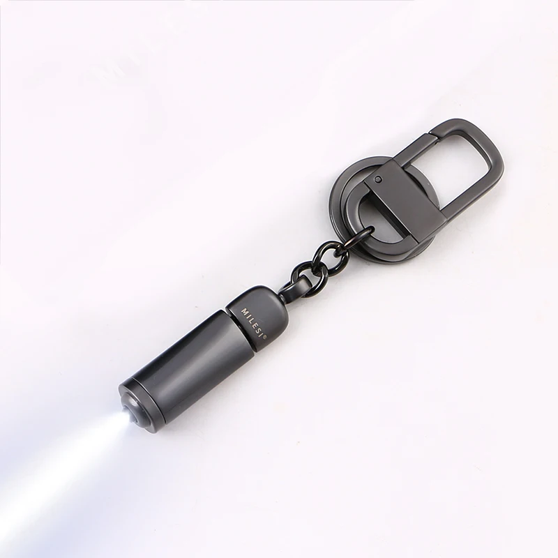 

Milesi Waist Hang Keychain LED Flashlight Men Keyring Car Keychains Charm Key Pendant Creative Gift With Box For Man K0266