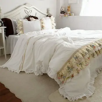 

Embroidery European luxury bedding set lace ruffle cake layers duvet cover tribute silk bed sheet wedding decoration bedding