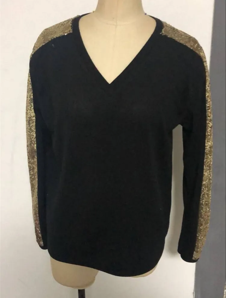 New Spring V-neck Long Sleeve Sequins Patchwork Women Sexy T-shirt Casual Fashion Gold Silver Colour Loose Tops New Spring V-neck Long Sleeve Sequins Patchwork Women Sexy T-shirt Casual Fashion Gold Silver Colour Loose Tops