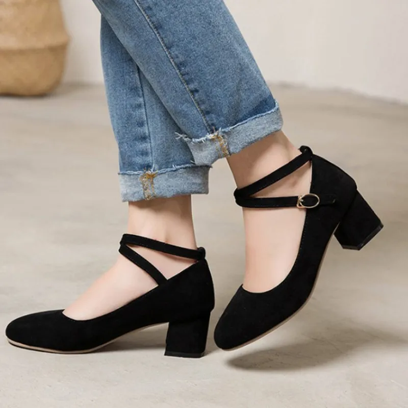 large size ladies heels