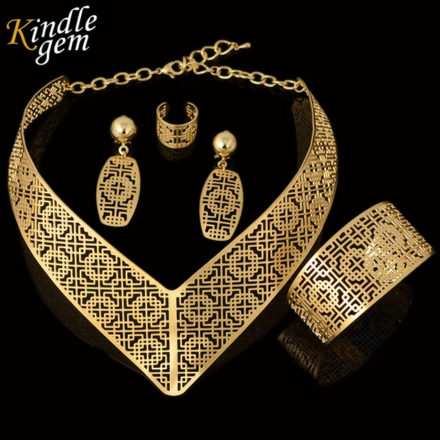 2017 Dernière Parure Bijoux Femme Plaque Ou Dubai Haute Qualité Or Couleur Jewellry Définit Mariage Nigériane