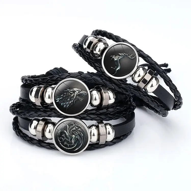 

Game of Thrones Cosplay Prop Nine Family Icon Badge A Song of Ice and Fire Ice Wolf Head Gem Bracelet Unisex Wristband