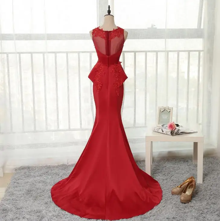 Sleeveless Elegant Lace Embroidery Mermaid Sequined O Neck Sweep Train Long Evening Dresses