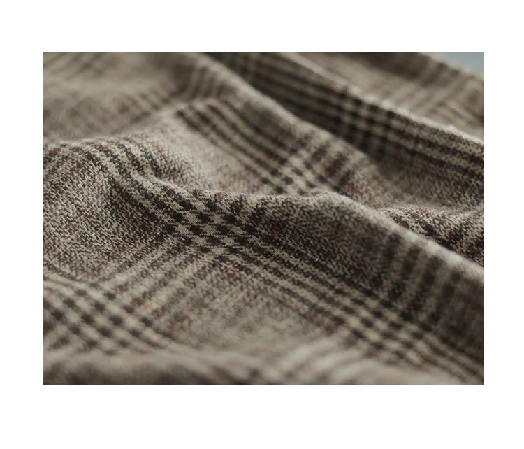 Мягкие нитки для вязания. Толстые нитки для вязания. Нитка шерстяная коричневая. Kata fur каракуль. Меринос wool пряжа.