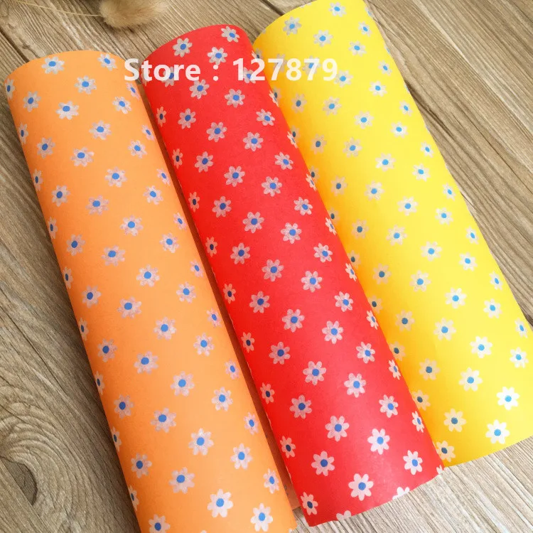 

200Pcs Wax Paper Food Wrapping Paper 22*25cm Blue flowers Baking Paper Soap Packaging Paper Food Sandwich Sheets Party Event