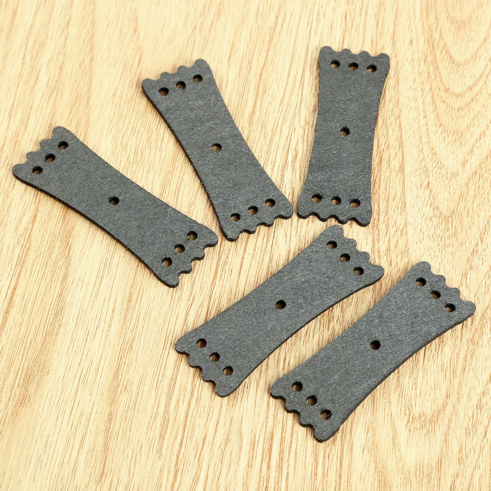 

Hunting 5Pcs Microfiber Leather Slingshots Pouches 3-Hole Outdoor Shooting Bow Sling Shots Catapults Replacements 70mmX20mmX25mm