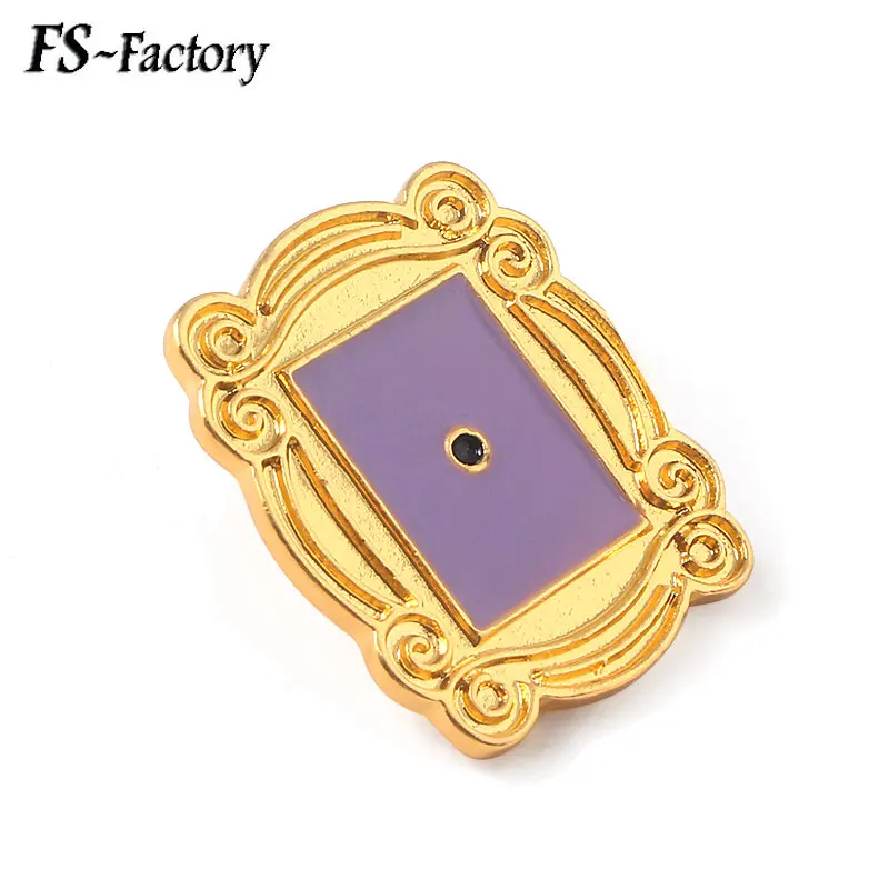

TV Show Friends Photo Frame Pins Brooches Ross Geller Letter Unagi Badge Brooch for Women Men Lapel Pin Jewelry Gift