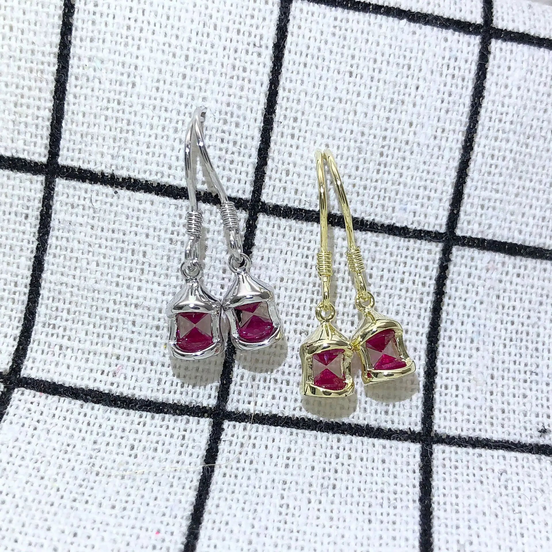 Hourglass earrings 100% 925 Sterling silver Jewelry fashion Hypoallergenic dangle earrings for women gift