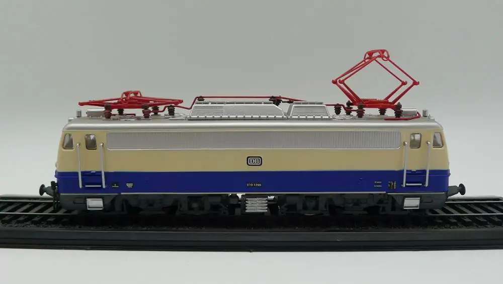 Atlas TRAIN Baureihe E 10,12(1962) 1/87 литая модель