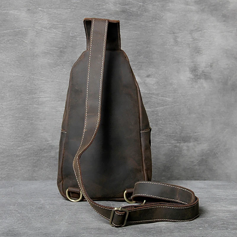 AETOO جلد عارضة حقيبة صدر للرجال الذكور رئيس طبقة جلد البقر الرجعية جنون الحصان جلدية الكتف crossbody حقيبة