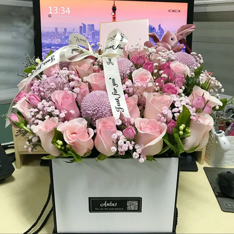 

One Set Square Flower Packaging Box Wedding Flower Bouquet Package Gift Box High Quality DIY Creative Fresh Flowers Packaging