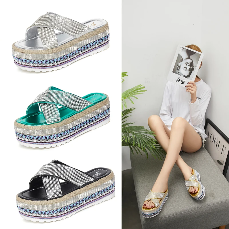 

Summer New Crystel Slides Slippers Shoes 2019 New Fashion Platform Slippers Casual Wedge Beach Flip Flops