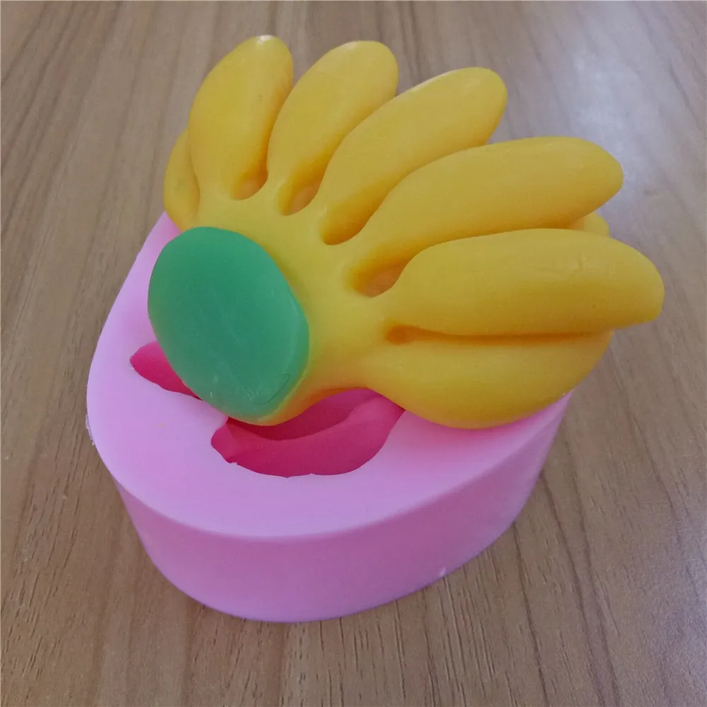 banana soap mold 4