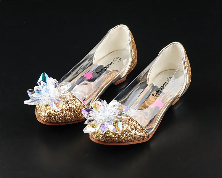 Весенние детские сандалии принцессы для девочек, летние блестящие детские Свадебные вечерние модельные туфли, золотые, серебристые, розовые туфли для маленьких девочек