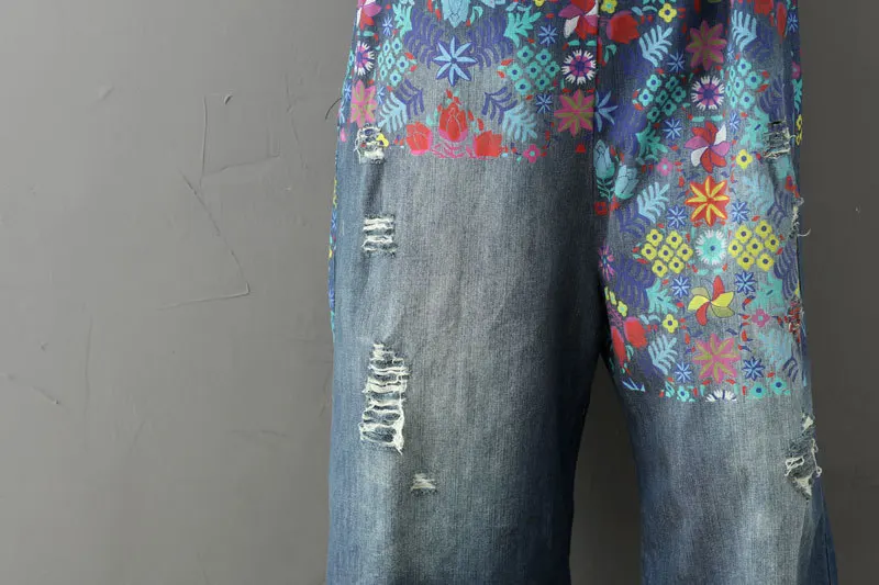 5601504044_286593400