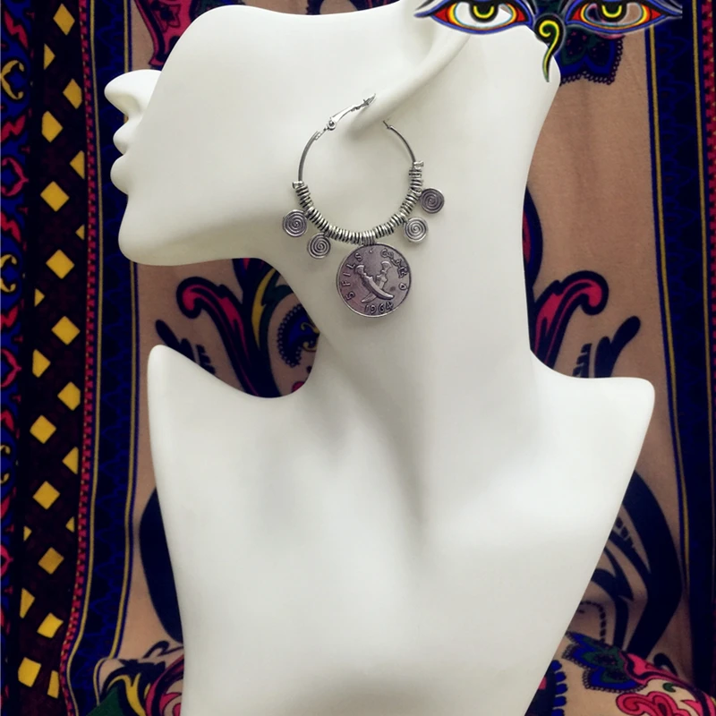 

Thailand India Ancient Silver Used As Old Aboriginal Tribal Earrings Hippie In Egypt Wild Fashion Women's exaggerated jewelry