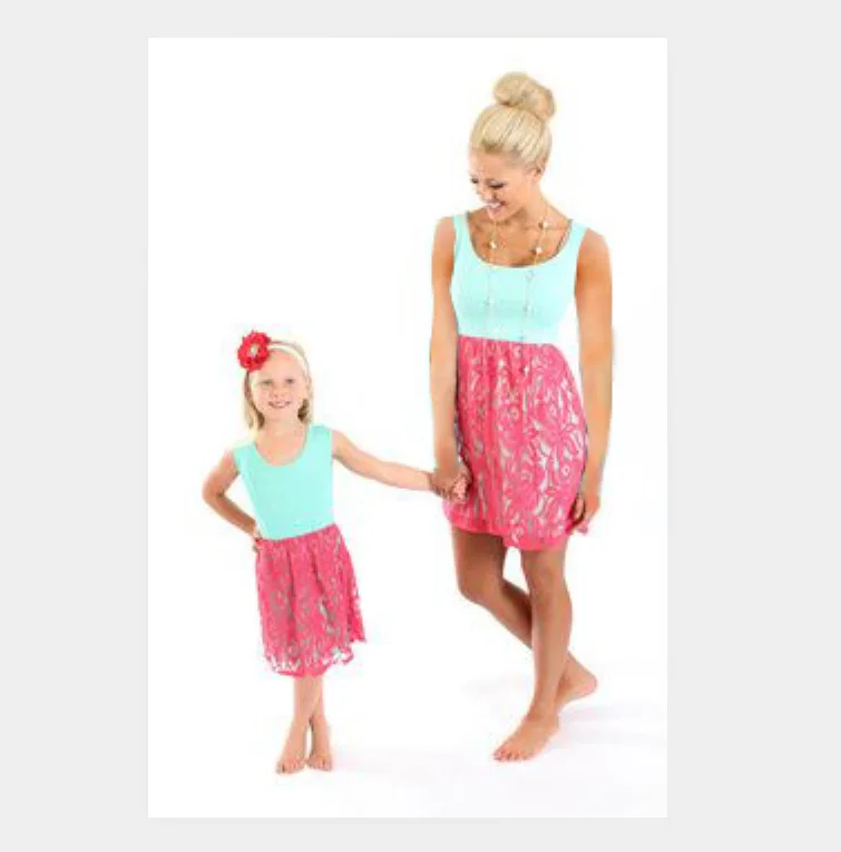 

ZOGAA 2019 Comfortable Plain Stitching Lace Dress Solid Sleeveless Matching Outfits Mother and Daughter Clothes 2 Colors