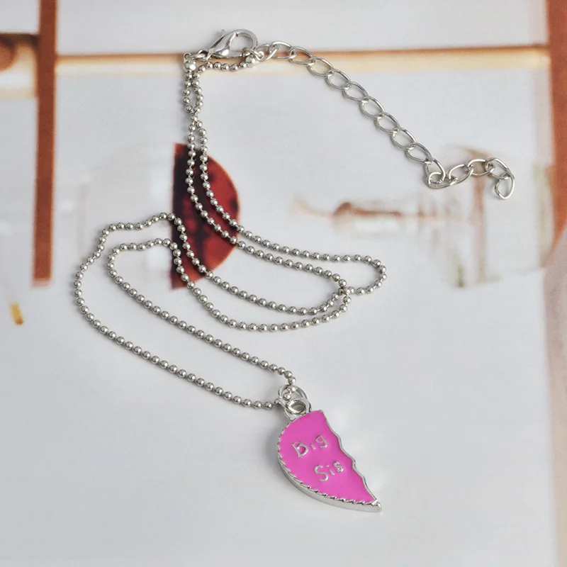 3666410725_1864992980