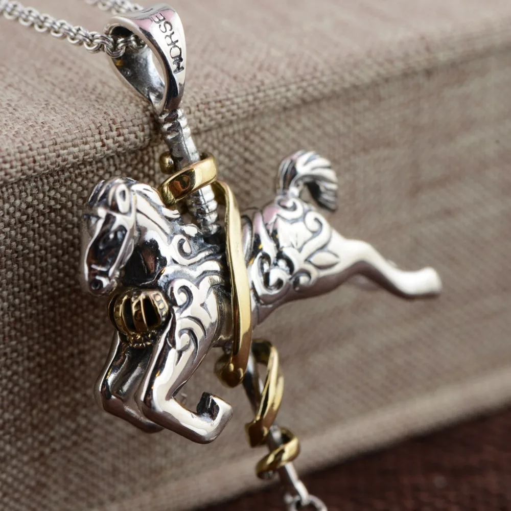 3098543528_1920852753