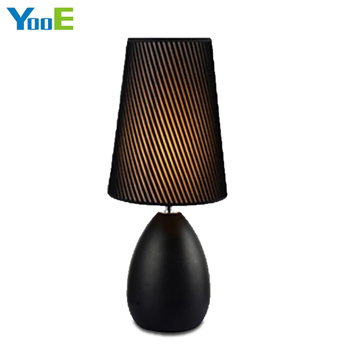 

YooE Modern Brief Europe Cloth Lampshade Black / White E27 Table Lamp Night Light for Bed Room Decor Lighting
