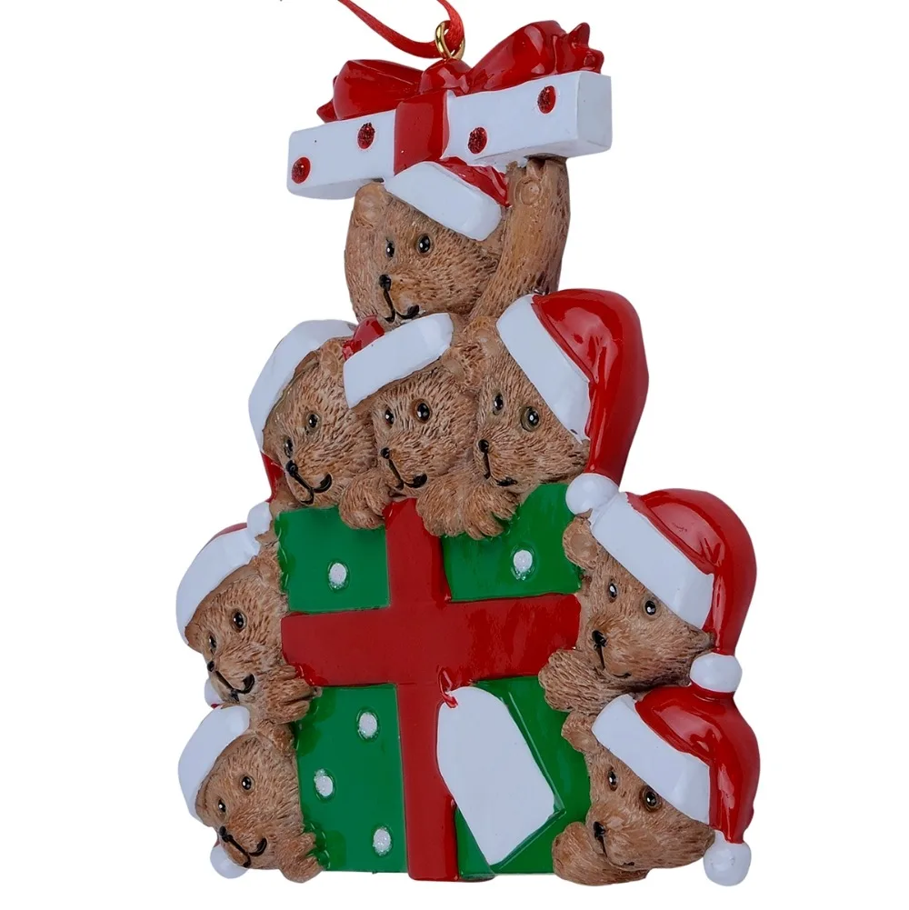 Wholesale Resin Bear Family Of 8 Christmas Ornament Personalized Gift Write Your Own Name For Holiday Home Decor Miniature Craft