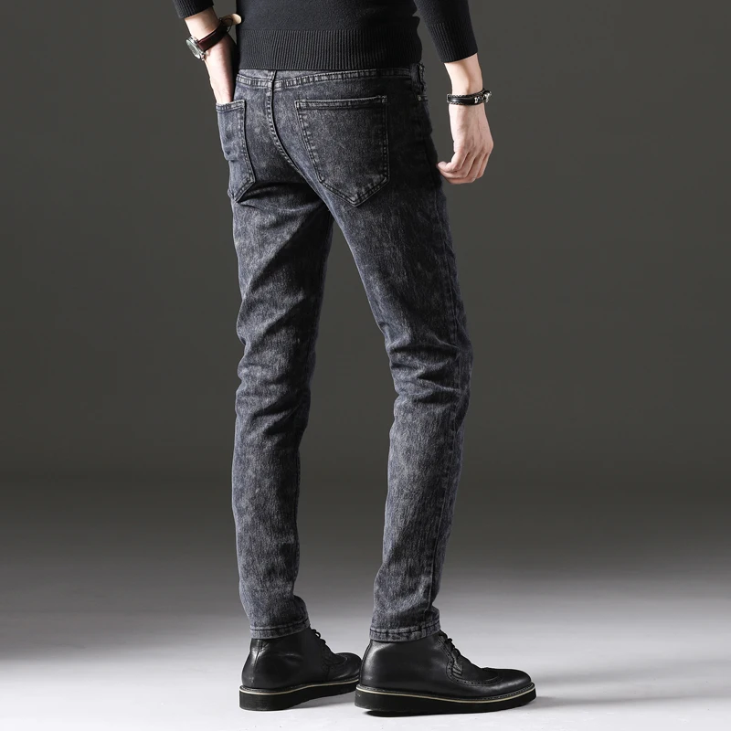 2018 New Men Style Jeans Snow Washed Classic Fashion Designer Denim Skinny Pant Men s Casual 3