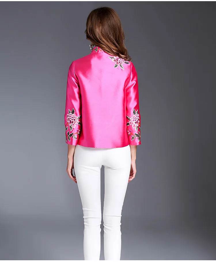 Free shipping new arriving Spring big size vintage Chinese style flower embroidered short jacket outerwear for women Coats