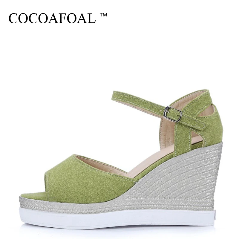 

COCOAFOAL Women White Wedges Sandals Plus Size 32 - 42 Casual High Heels Sandals Sexy Platform Peep Toe Summer Black Pumps 2018