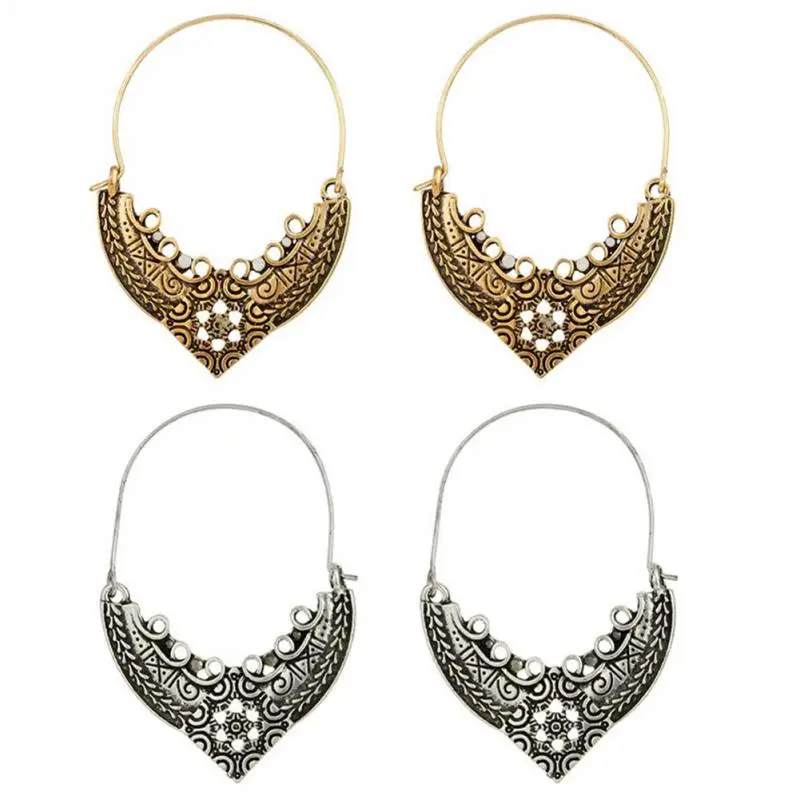 

Retro Women Rhinestone Carved Hollow Earrings Bohemian Alloy Ear Drop