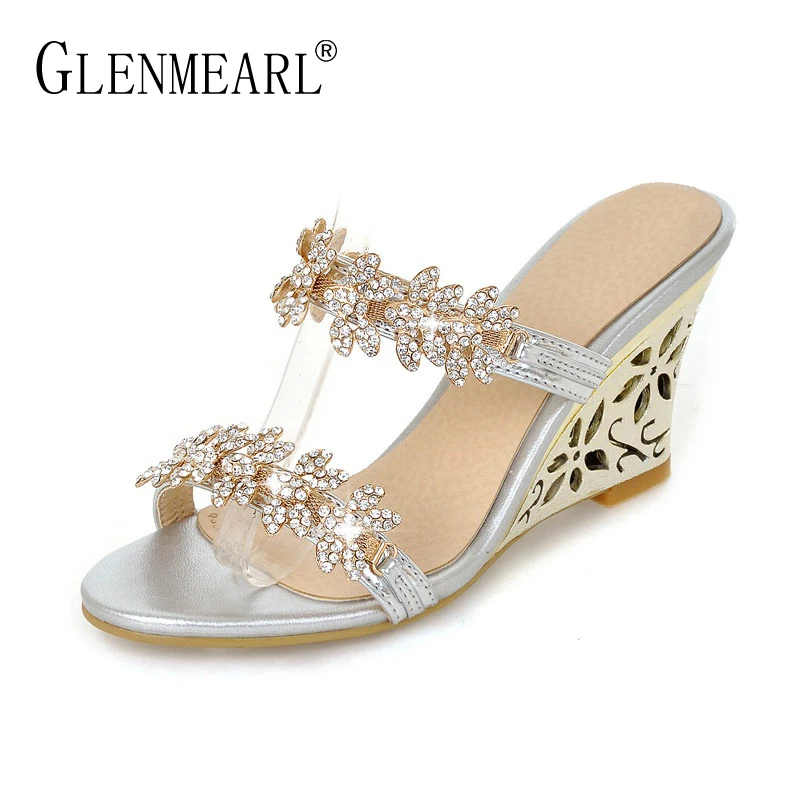

Brand Women Slippers High Heels Shoes Summer Wedge Heels Sandals Woman Rhinestone Peep Open Female Party Shoes Large Size DE